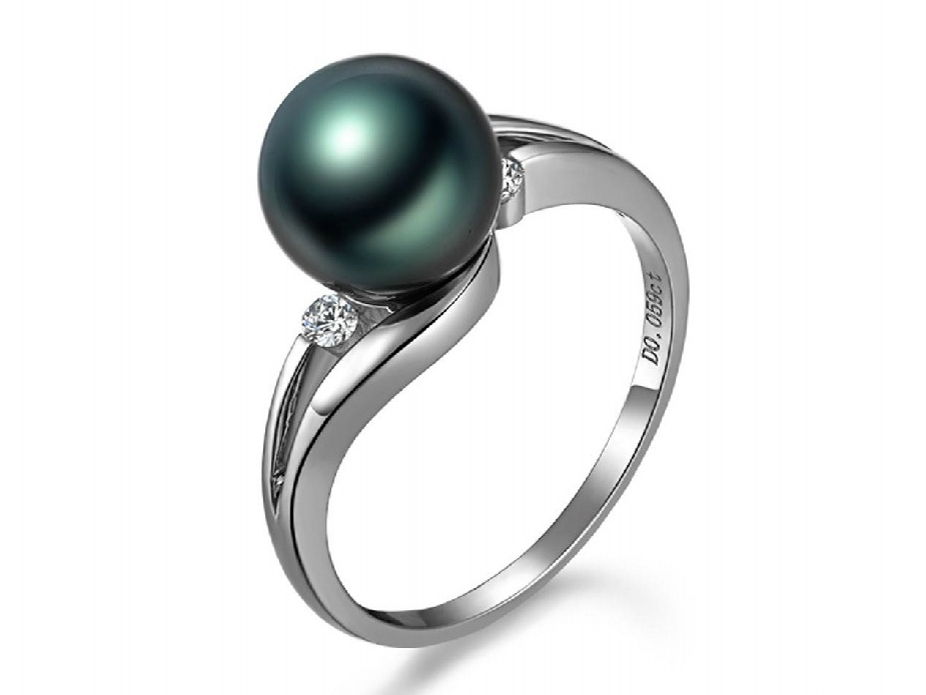 Hunter Tahitian Pearl and Diamond Ring